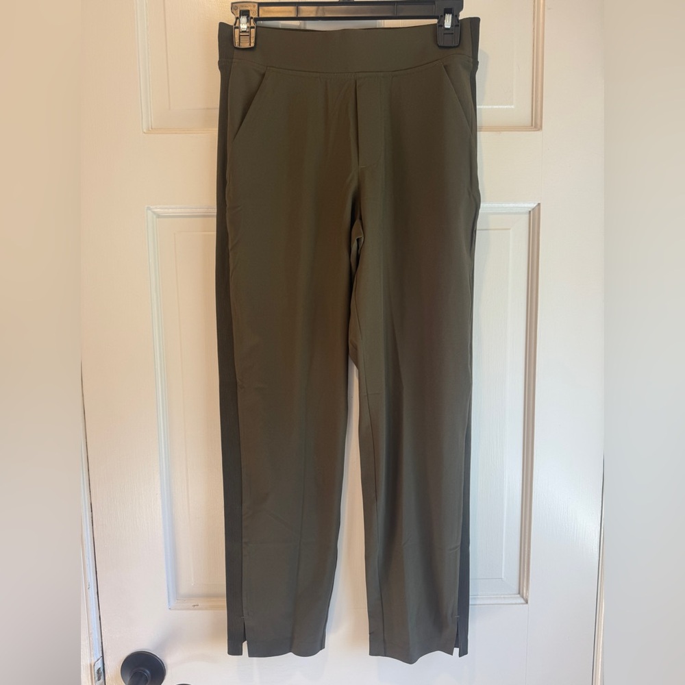 Athleta Olive Green High Rise Straight Leg Pants Size 0 (Fits 0–2)